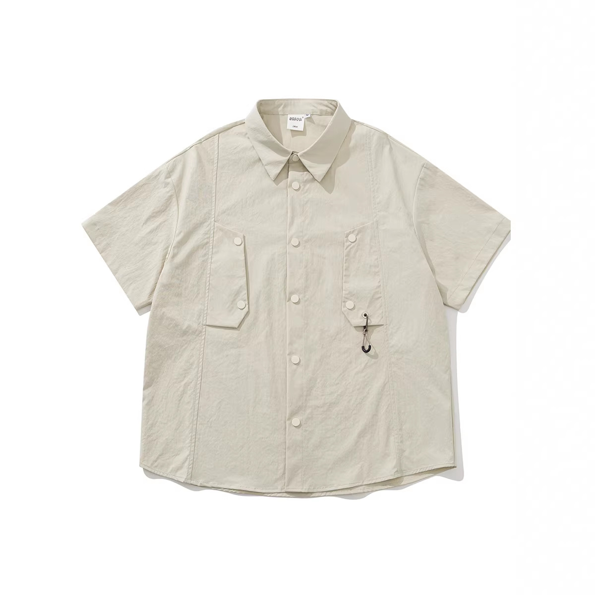Pocket short sleeved shirt