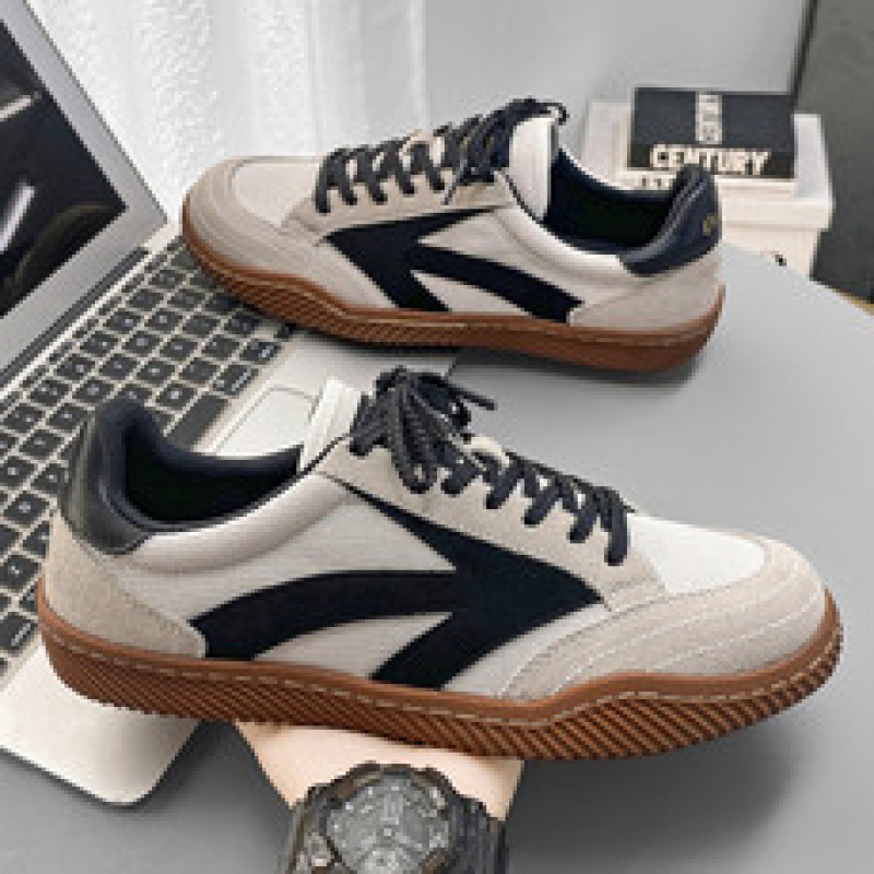 Casual Breathable Mesh Low-Top Sneakers Trainer Shoes with Comfortable Design