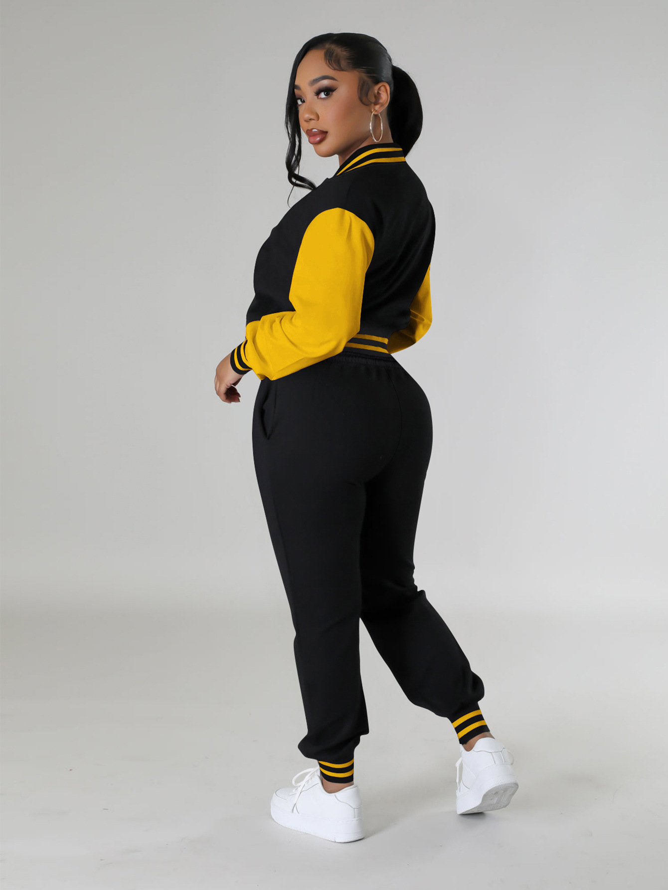 Women's Cozy Sporty Set