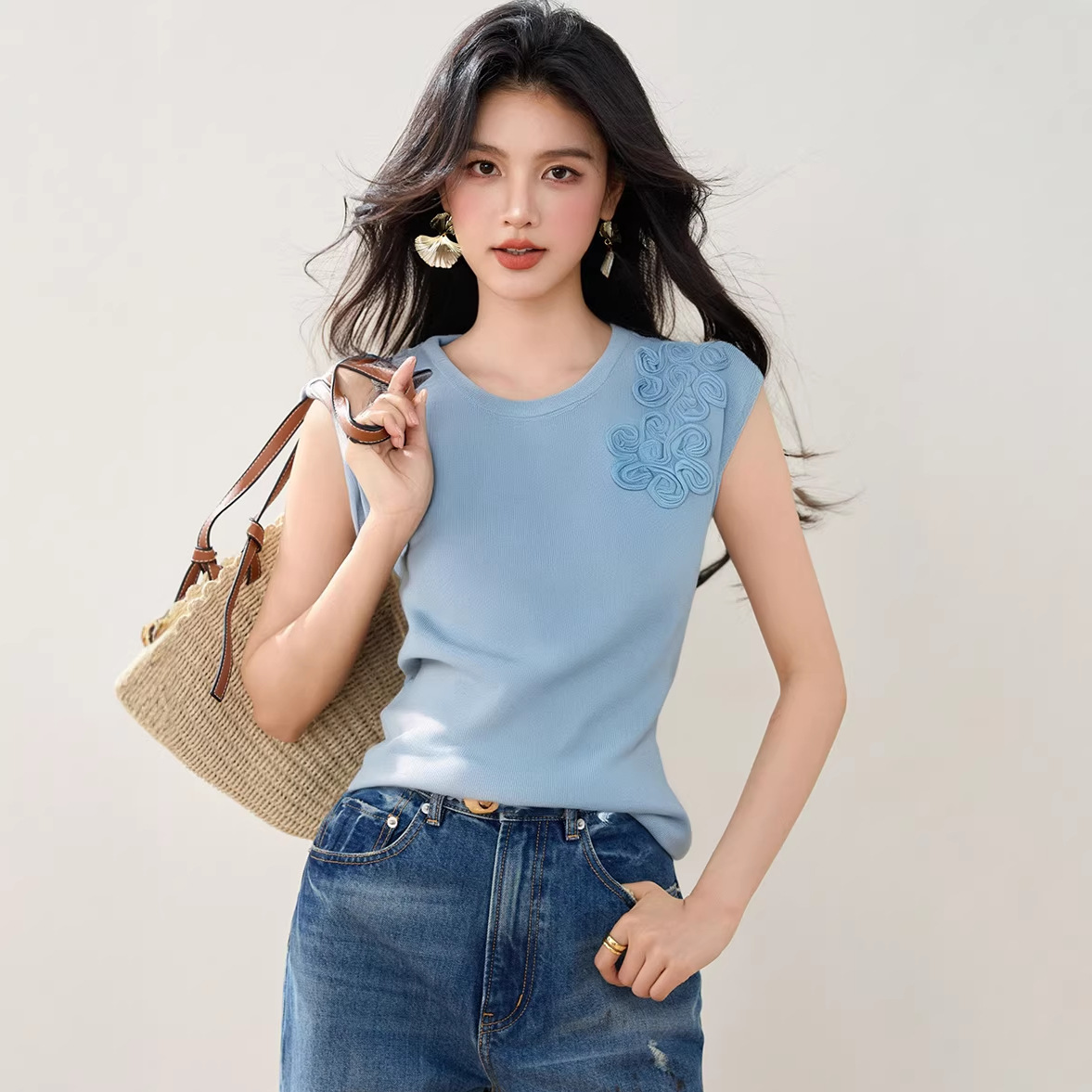 Fashion Round Neck Regular Shoulder Short Sleeve T-Shirt for Women, Summer Casual Loose Fit Stylish