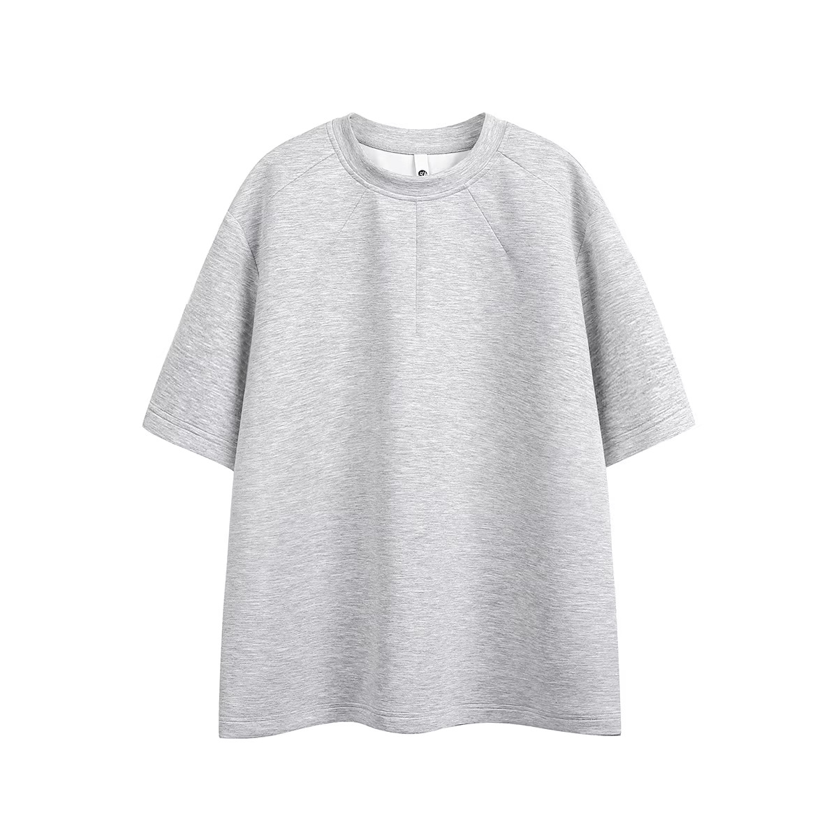 Soft and smooth round neck T-shirt