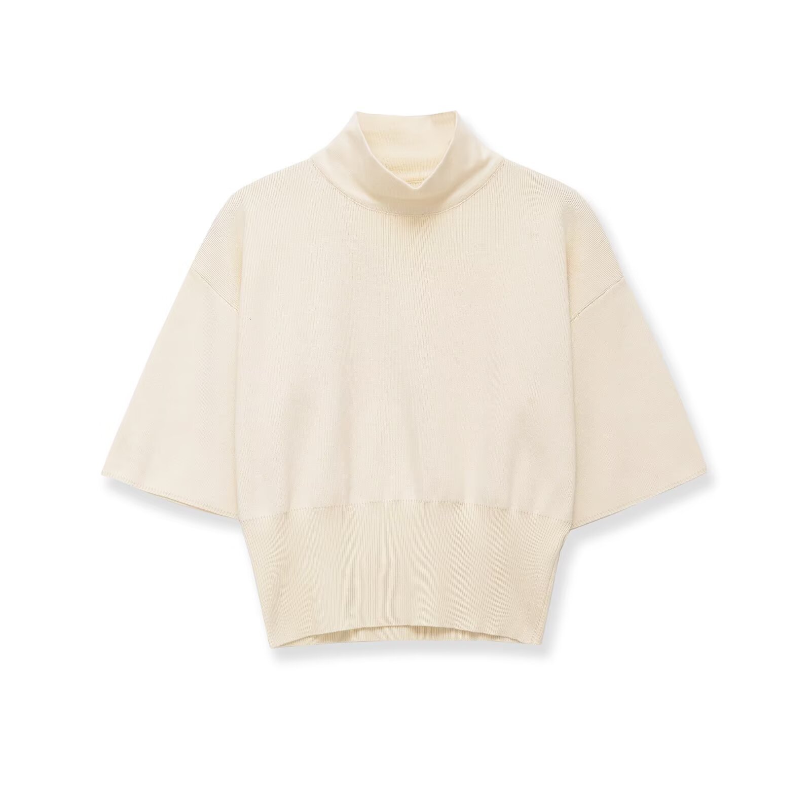 Simple stand up collar and waist cinching knitted sweater