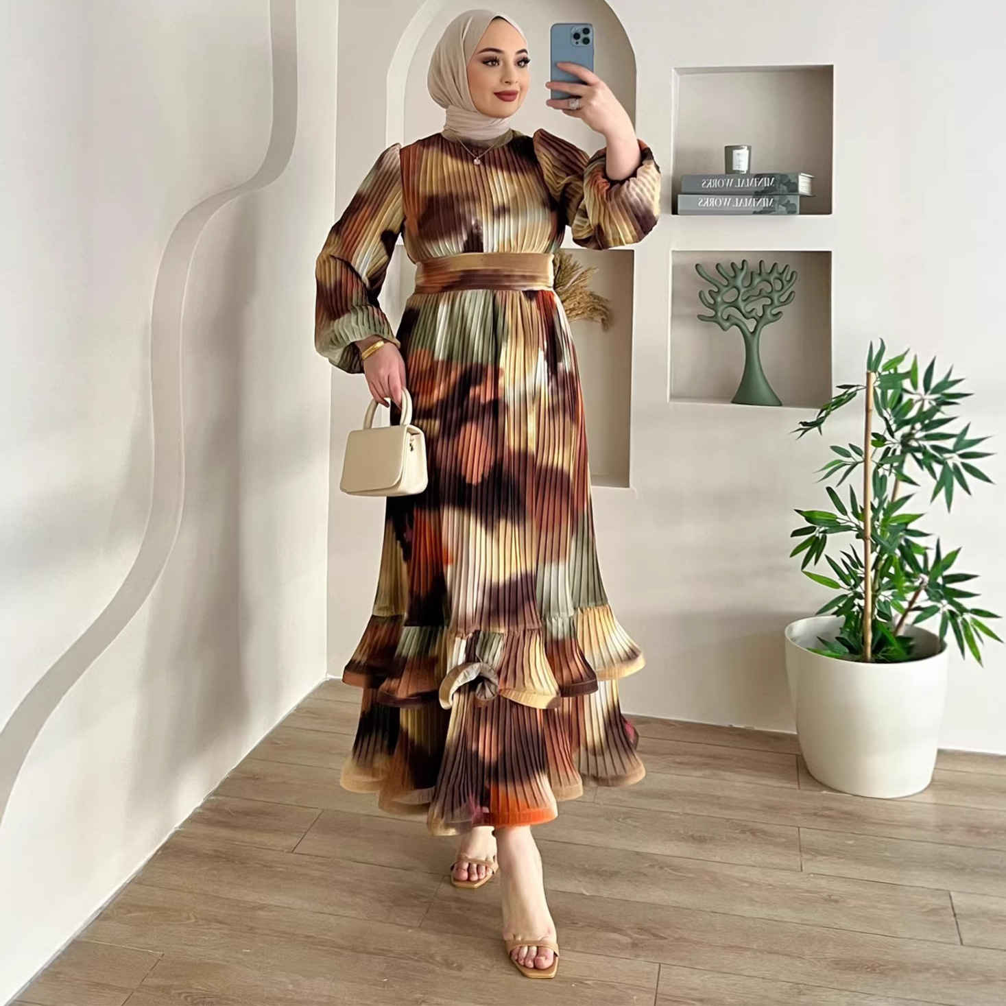 FashionableLoose Long Sleeve Round Neck Elegant Design Dress for Women