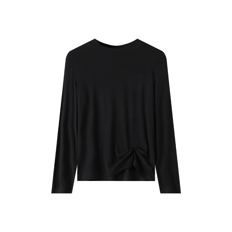 Round neck long sleeved T-shirt top