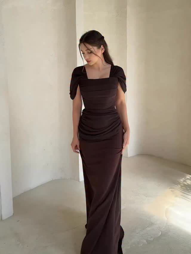 Zarusky mermaid maxi dress detail 21