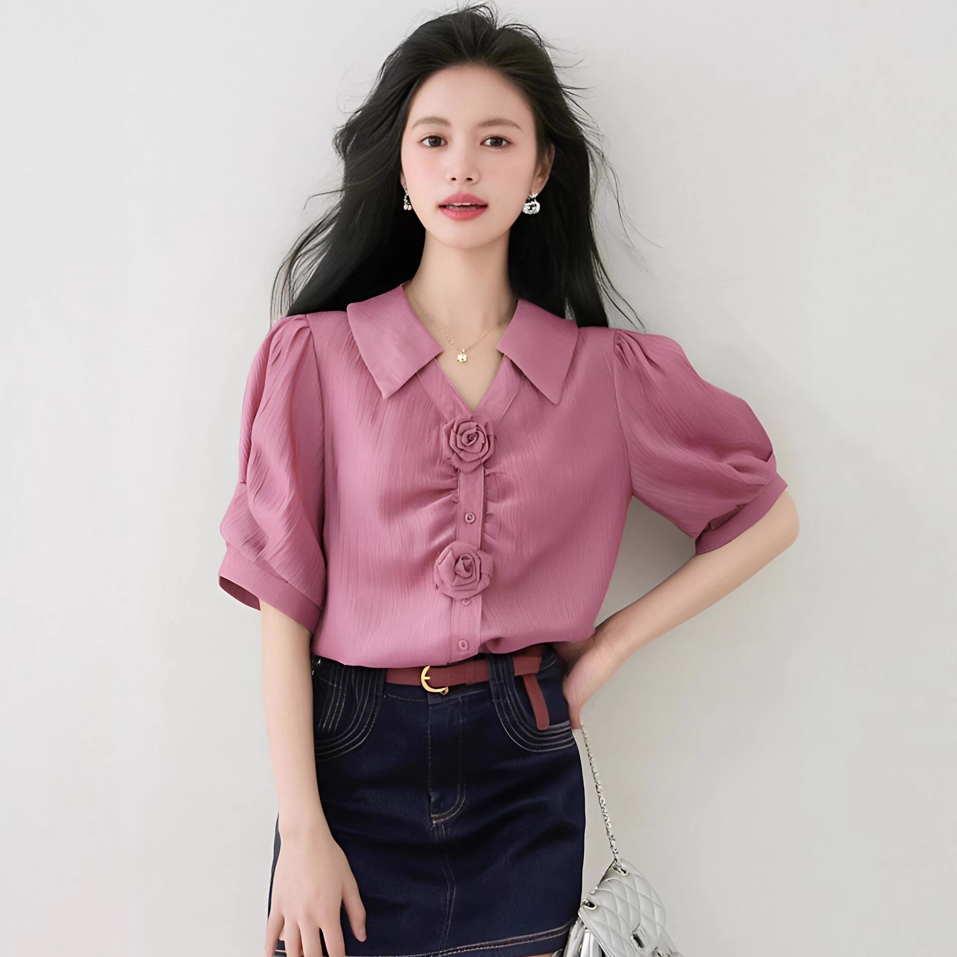 Flower Short Sleeve Shirt for Women Chic and Unique Versatile and Elegant Top, Fashion V-Neck Pink
