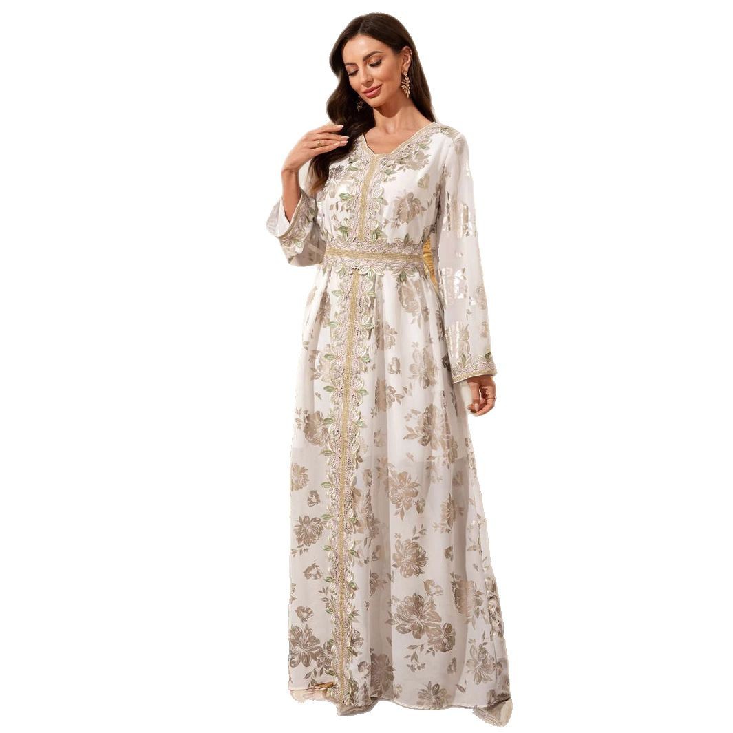 V-neck long sleeved dress with lace long skirt