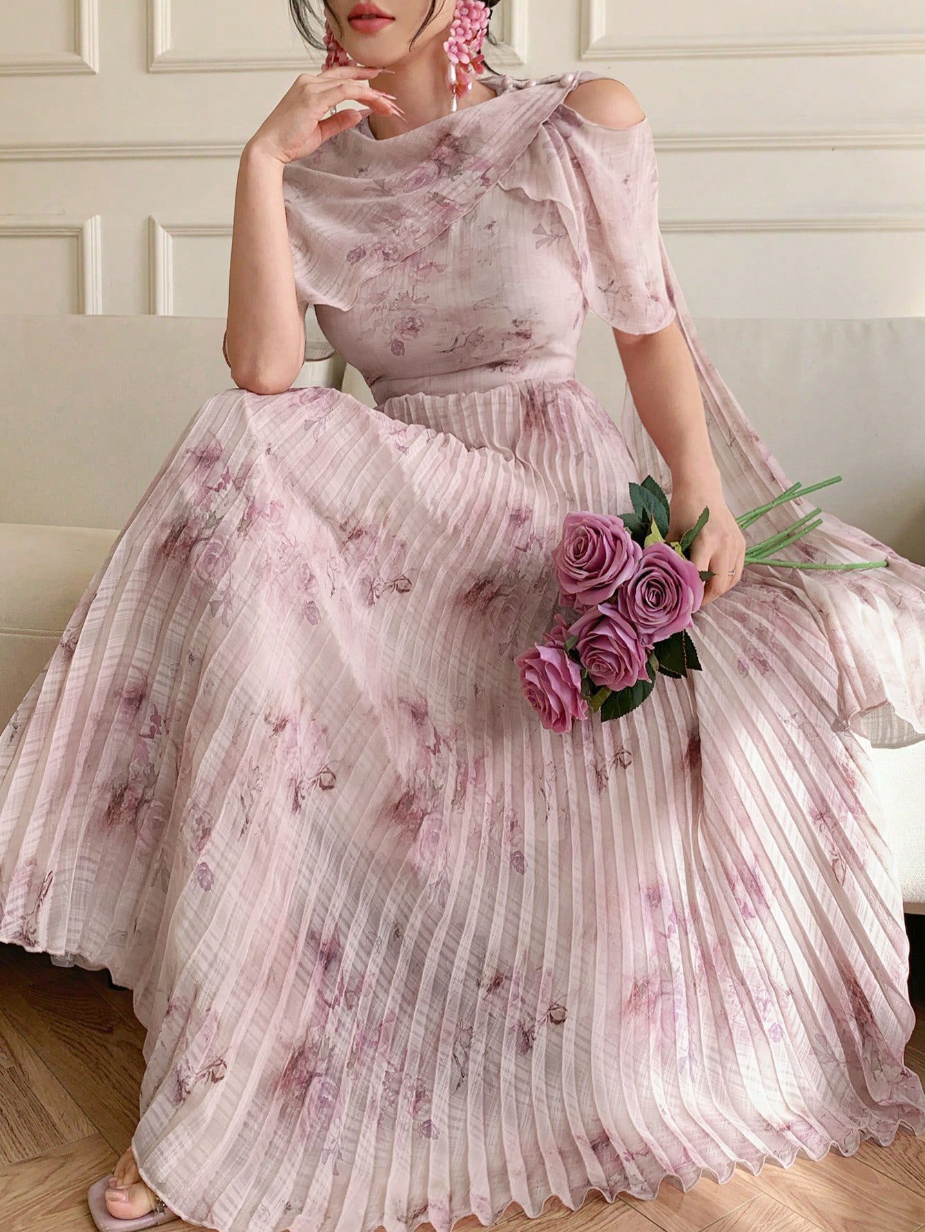Pink printed pleated maxi dress with ruffle sleeves - Vilmere