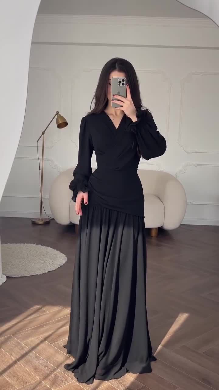 A-line dress silhouette detail