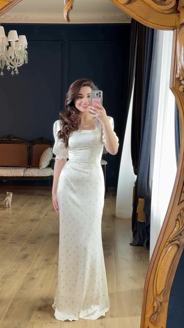 Elegant dress half-high neck close-up