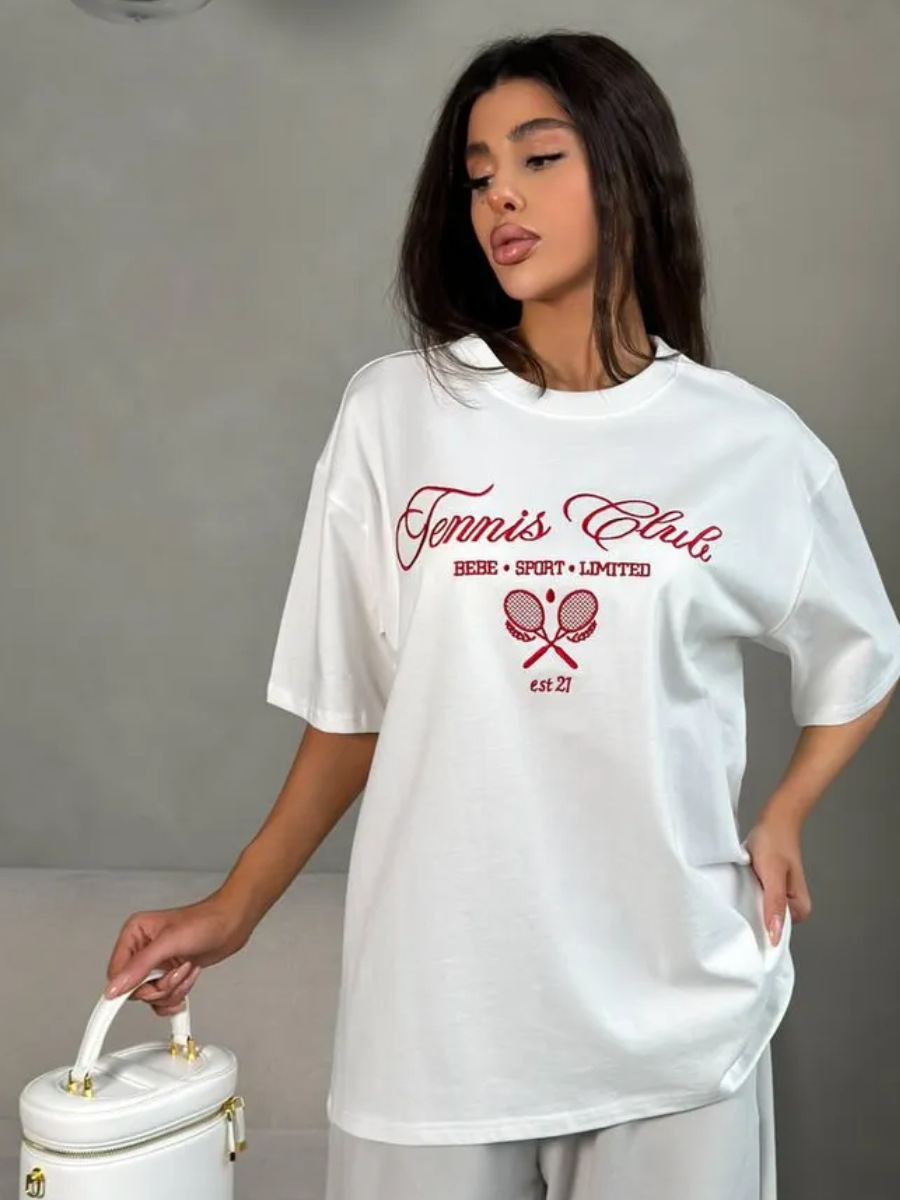 Graphic tee side view