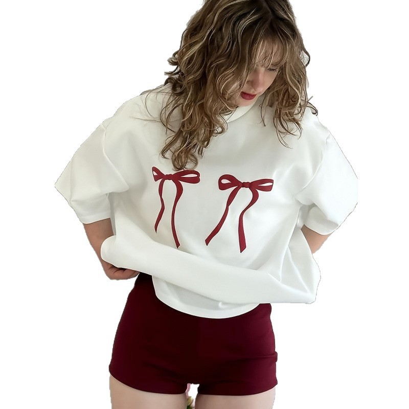 Loose bow print top