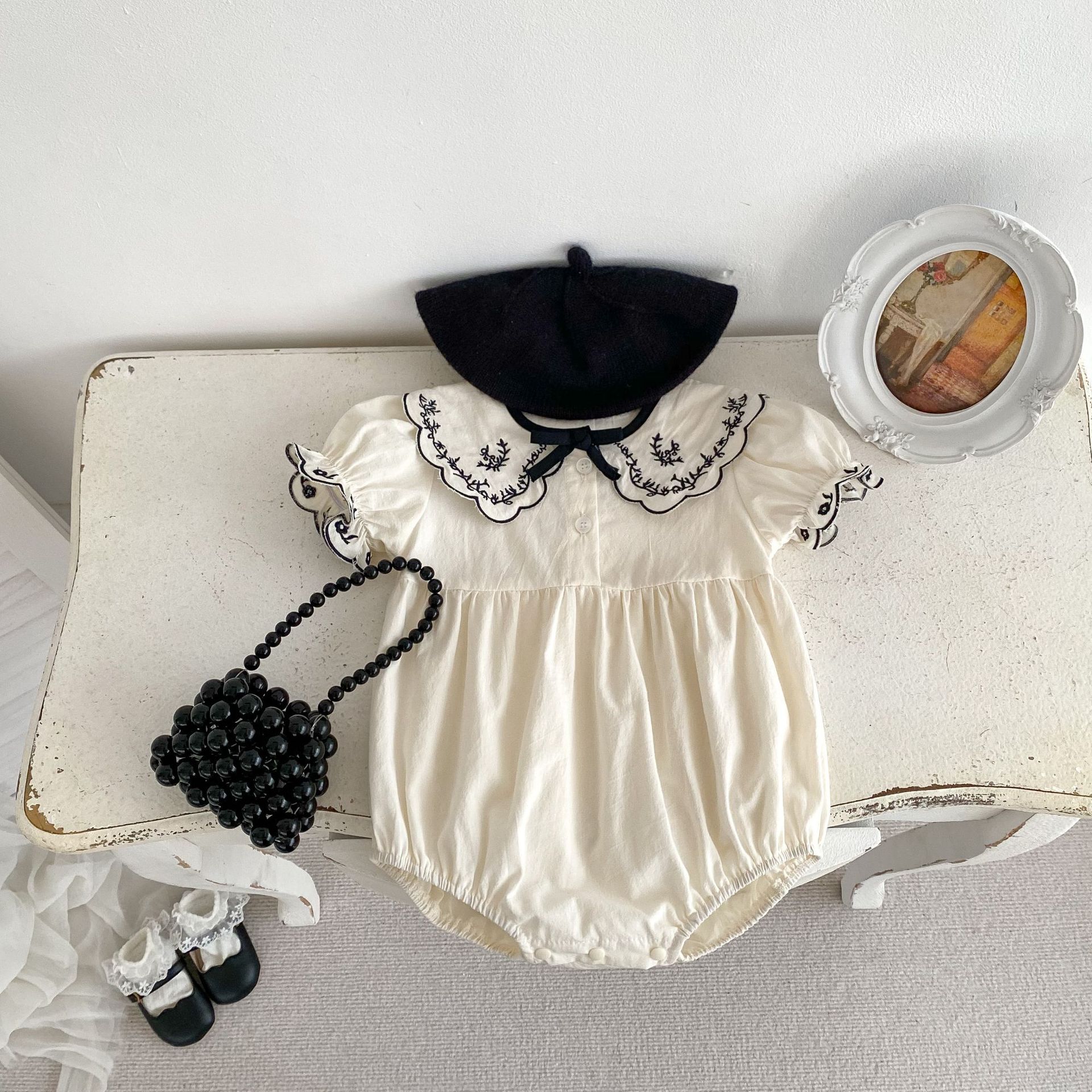 Cute Embroidered Collar Short Sleeve Romper for Baby Girls with Bowknot, Stylish Summer Outfit