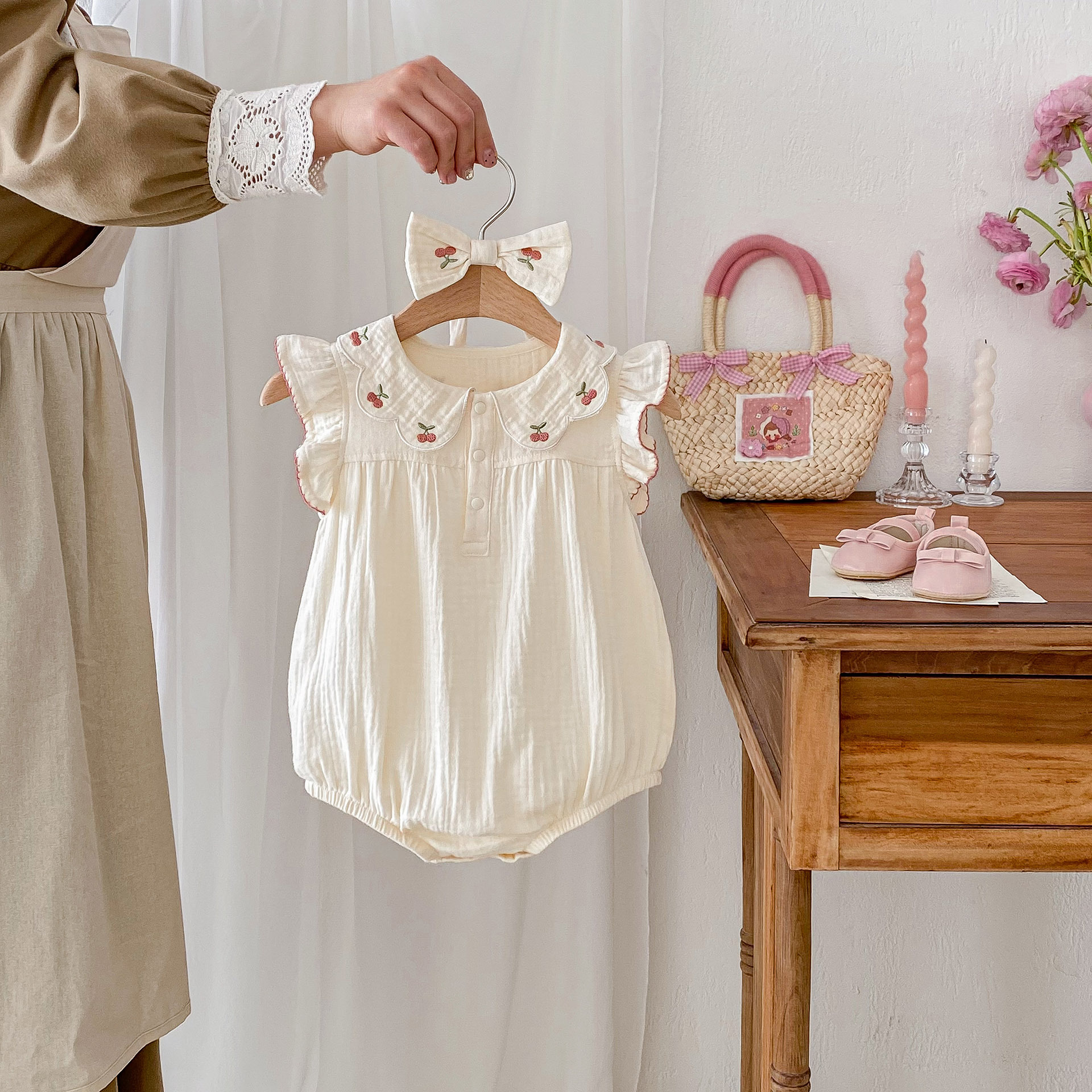 Baby Princess Style Summer Lightweight Onesie, Newborn Baby Clothes, Cute Outfit for Full Moon and