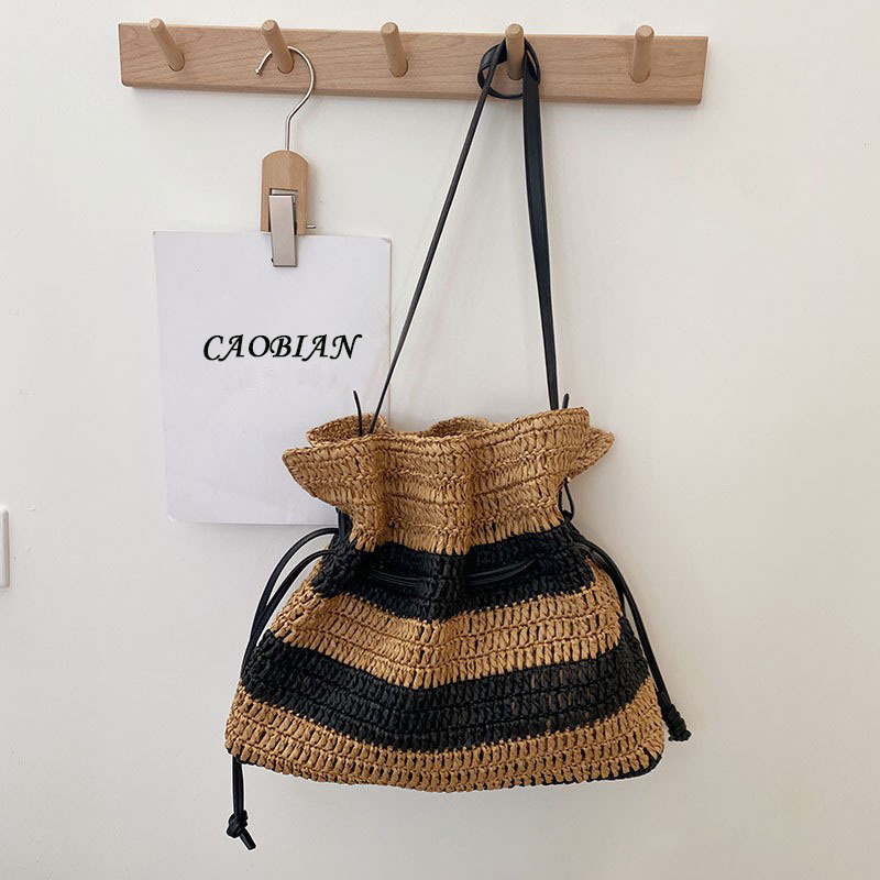 Stripe French Style Single Shoulder Straw Bag Large Capacity Tote Weaving Bag Beach Vacation Sand