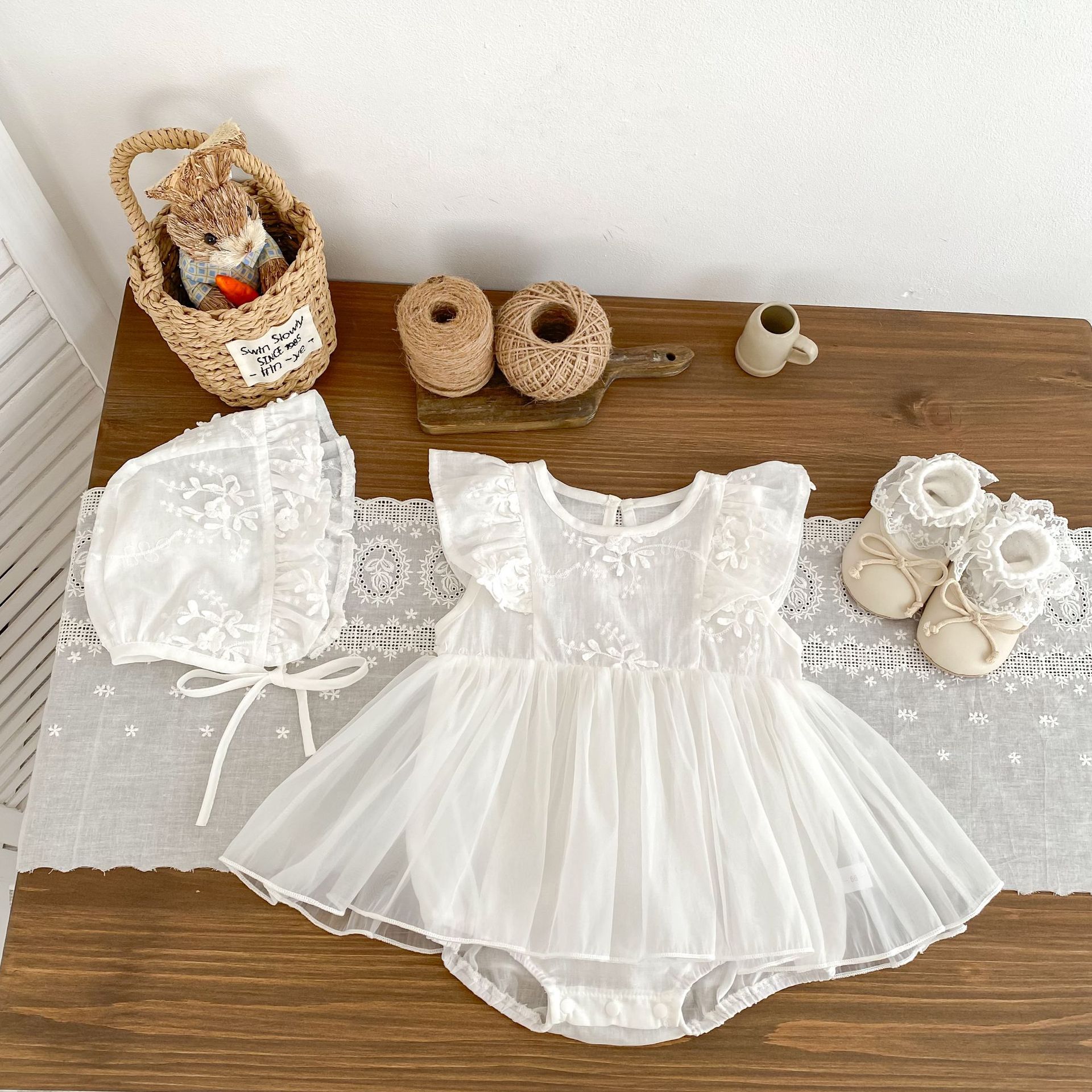 Cute Floral Princess Dress for Baby Girls, Mesh Romper Dress with Flowers, Stylish Baby Outfit for