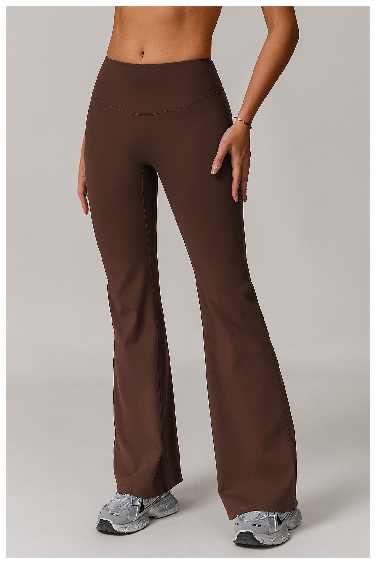 Women's High-Waist Flared Fitness Pants – Outfit Styling