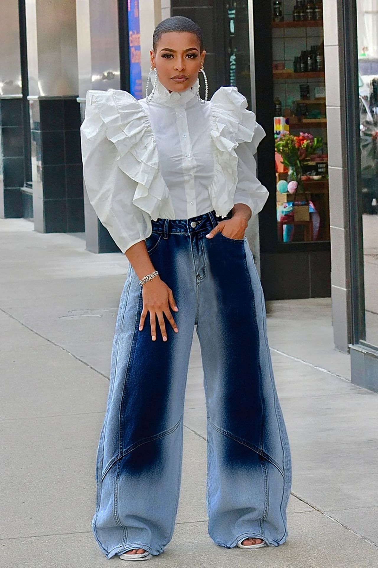 Blue Gradient Knife Wash jeans — front view