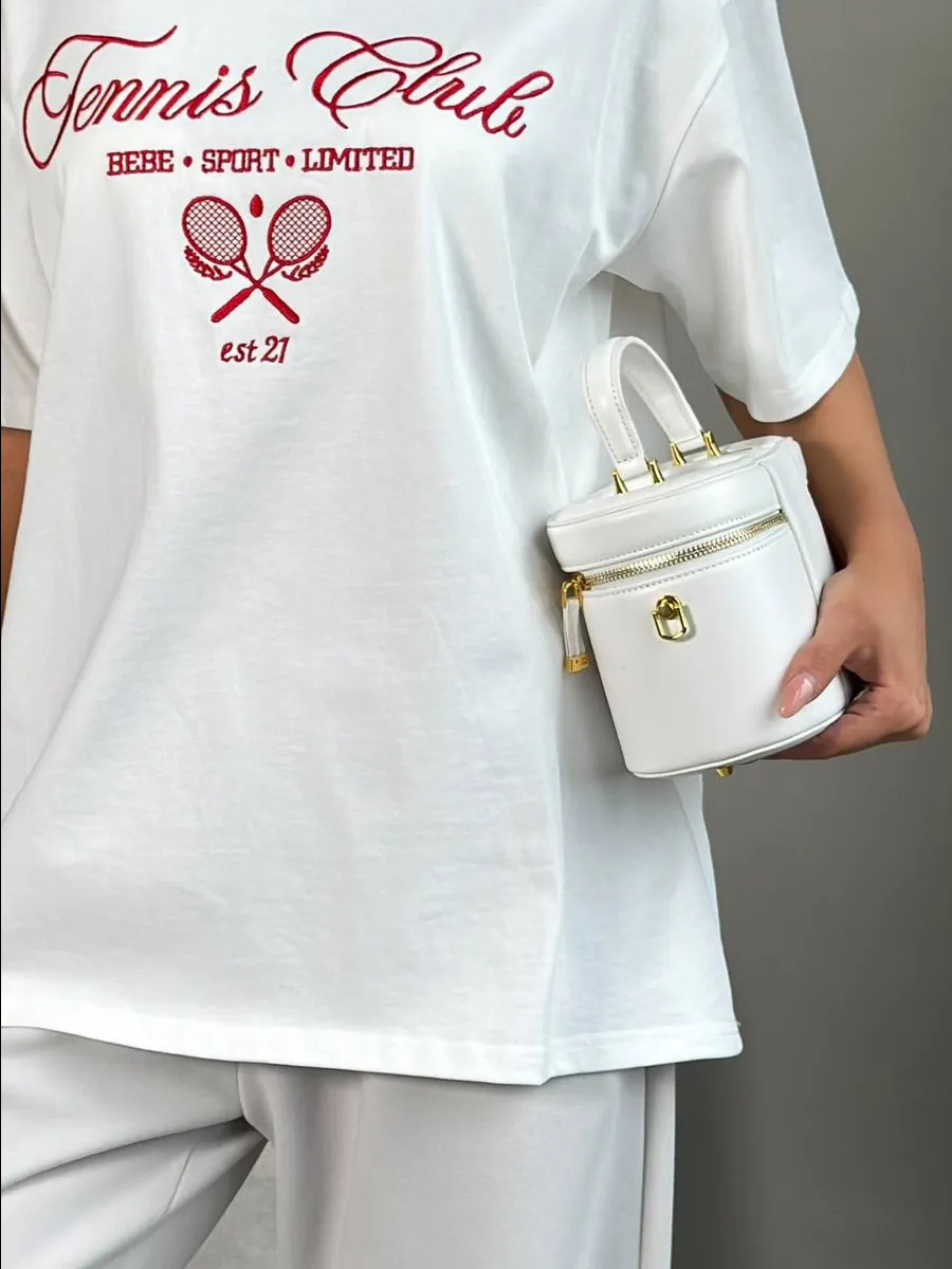 Graphic tee color options