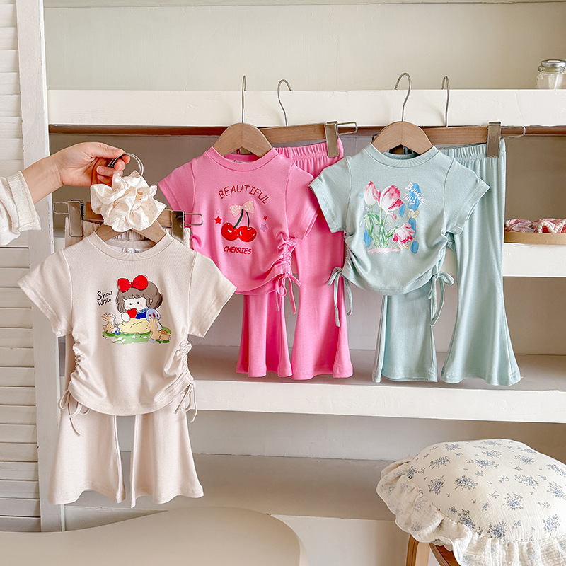 Short Sleeve T-Shirt with Flared Pants Two-Piece Set Fashionable Children's Clothing