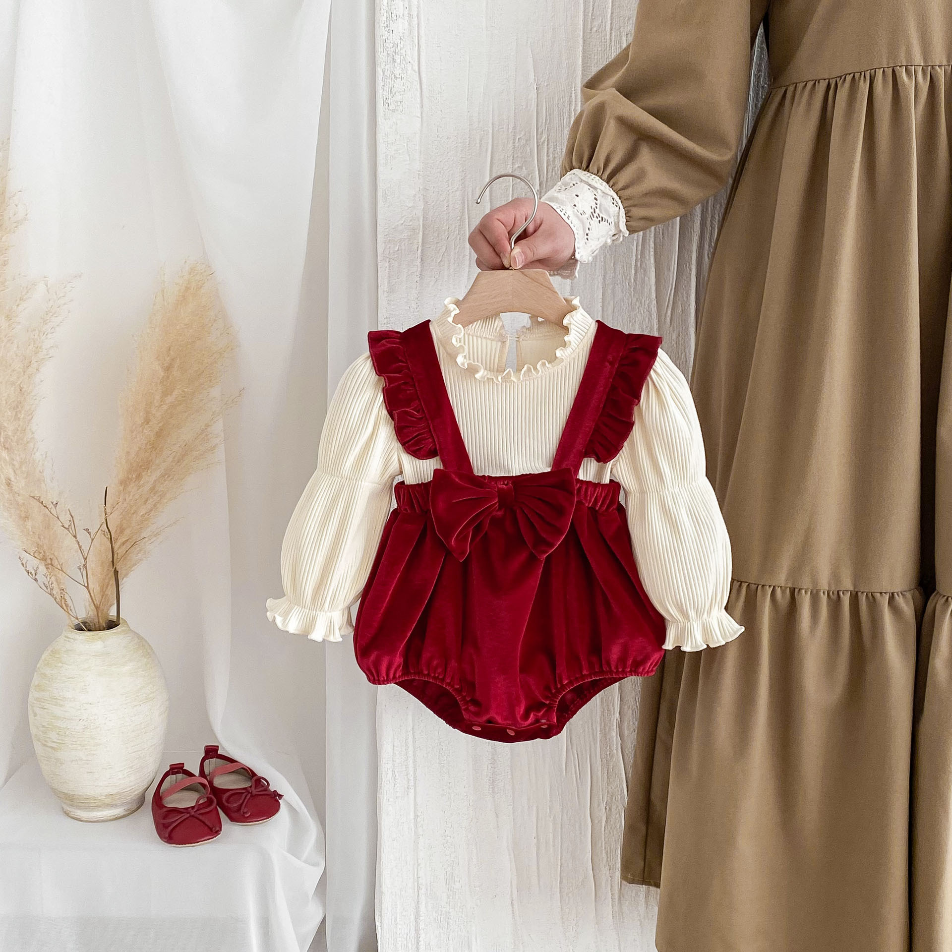 Baby Romper Spring Autumn Girls Clothing Newborn False Two-Piece Full Moon 100-Day Princess Onesie
