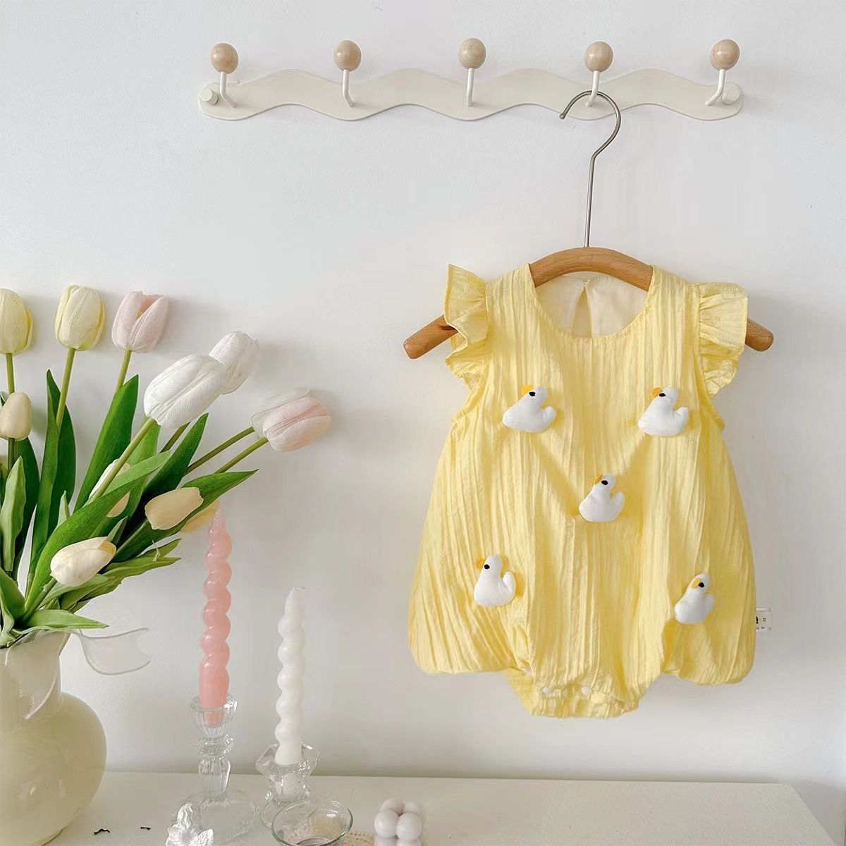 Baby Summer Romper for Girls, Sleeveless Triangular Bodysuit, Lightweight Newborn Infant Clothing