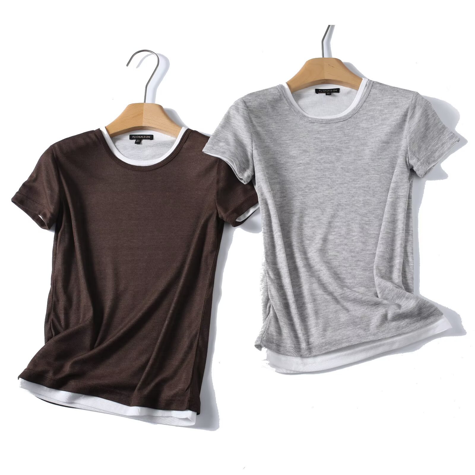 Double shoulder round neck short sleeved T-shirt