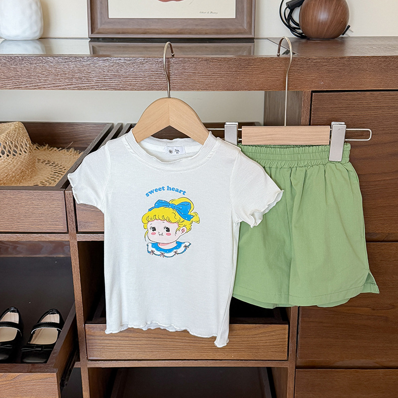 Girls' Summer Outfit Set Short Sleeve T-Shirt and Shorts Two-Piece Set, Cute Cartoon Print Casual