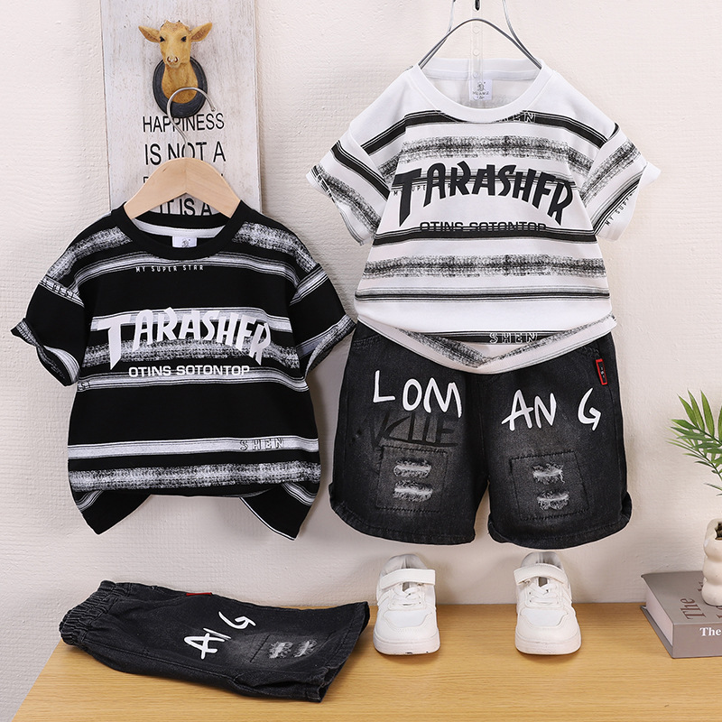 Striped round neck T-shirt shorts two-piece set