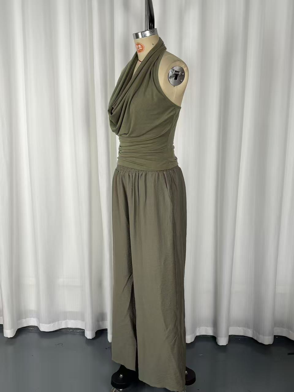 Halter neck top and loose pants set – green dark gray casual resort co-ord