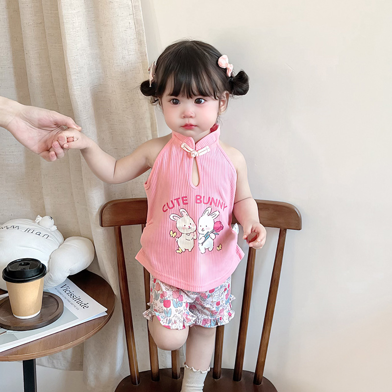 Summer Sleeveless Set for Toddlers, New Two-Piece Outfit, Floral Shorts, Sweet Princess Look