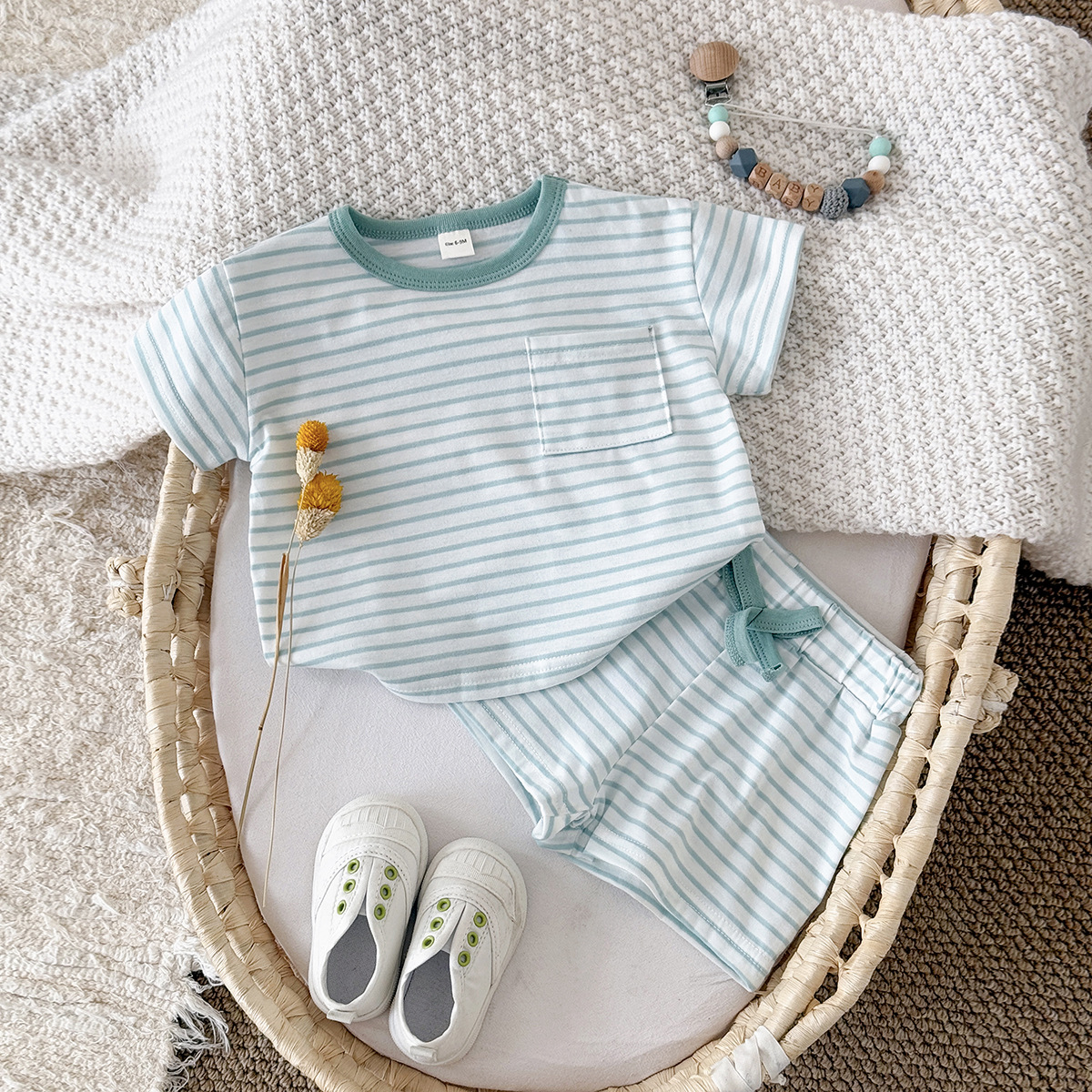 Casual summer set with striped top and shorts two-piece set