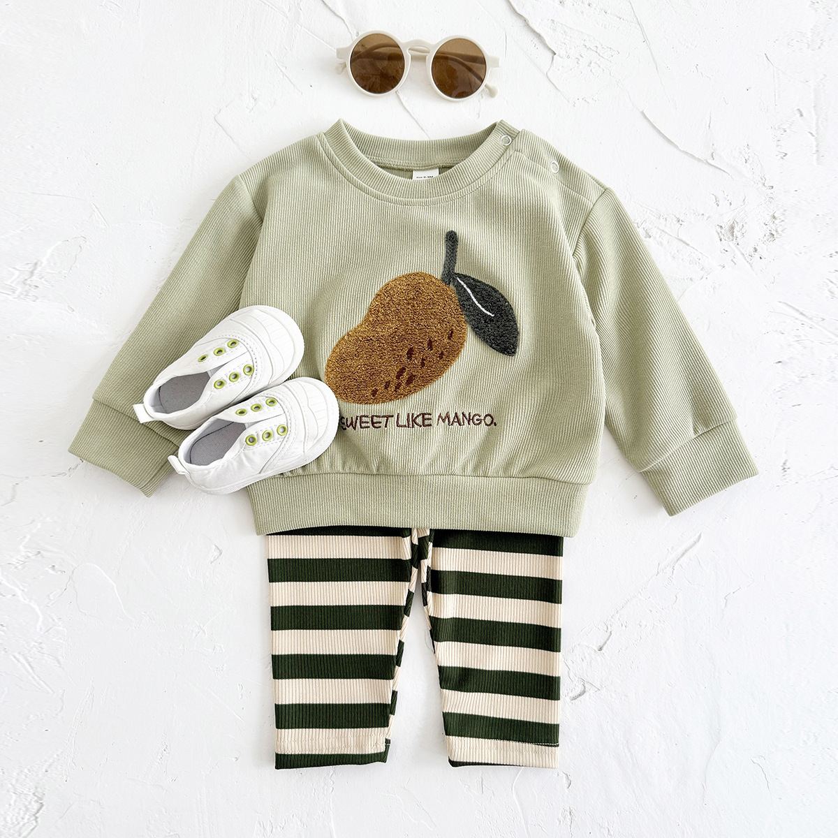 Cute lemon patch hoodie with striped pockets and pants