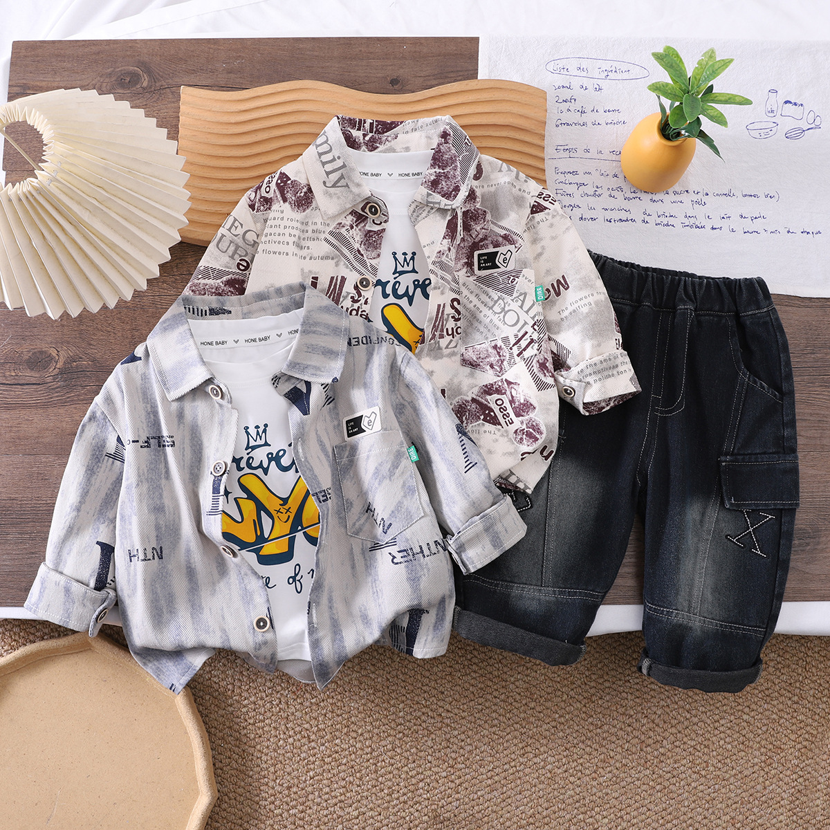 Children's long sleeved three piece clothing set