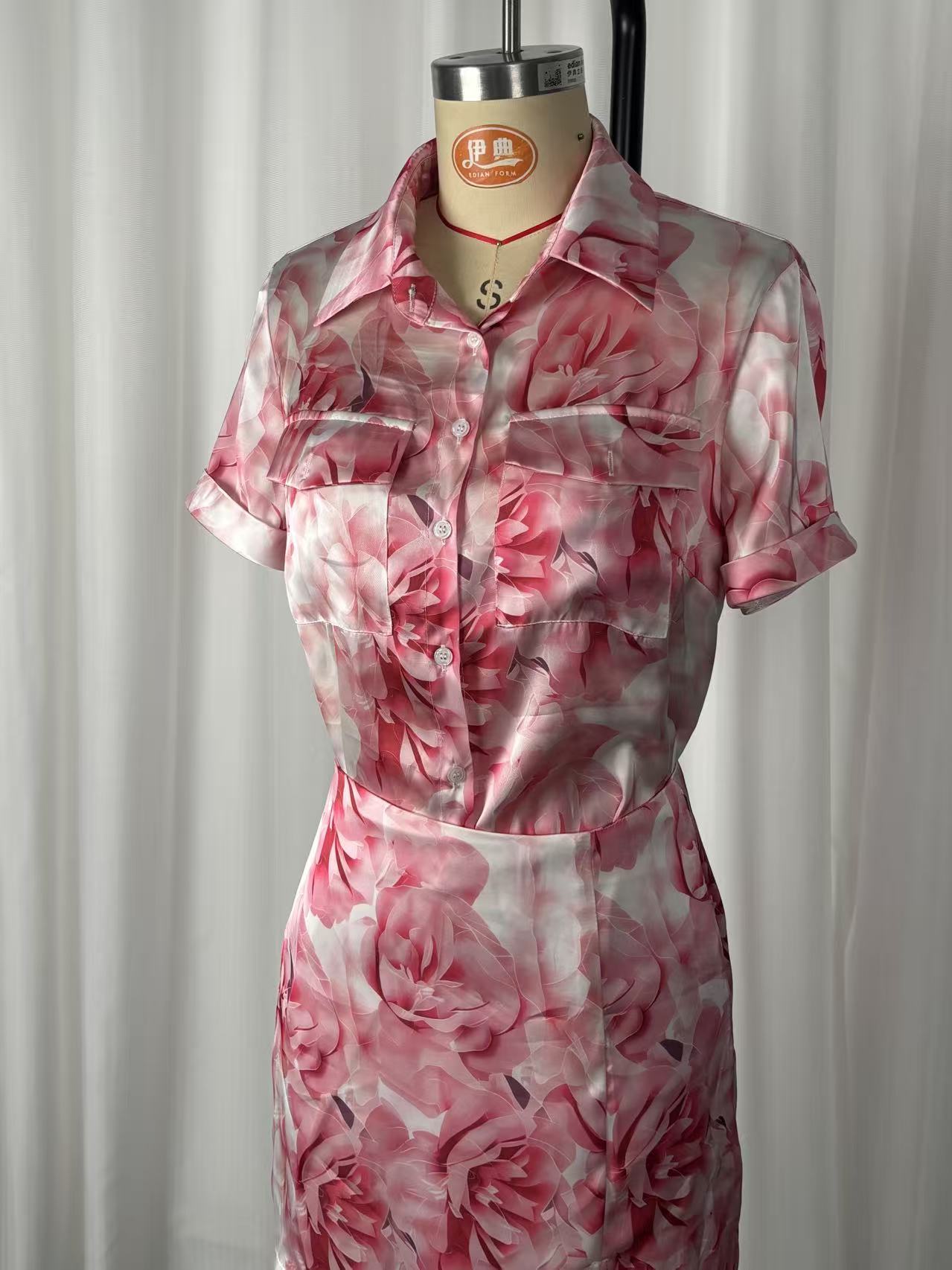 Women's rose print set – short sleeve slim shirt and slit mini skirt co-ord