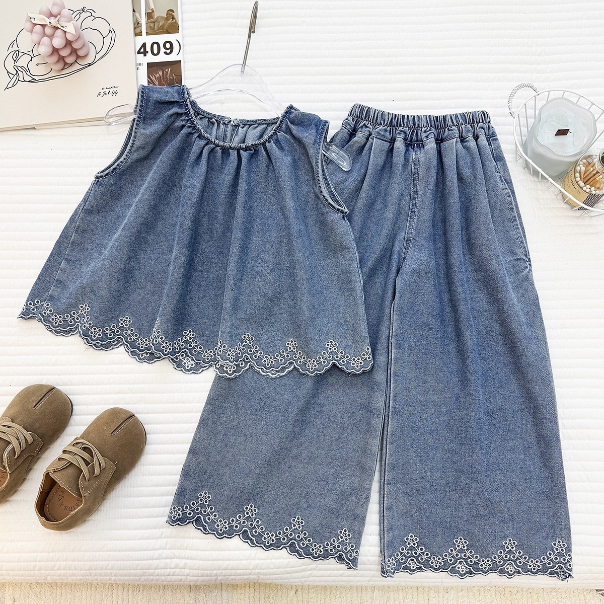 Casual Two-Piece Set for Girls: Denim Vest Top with Lace Flowers and Wide-Leg Pants