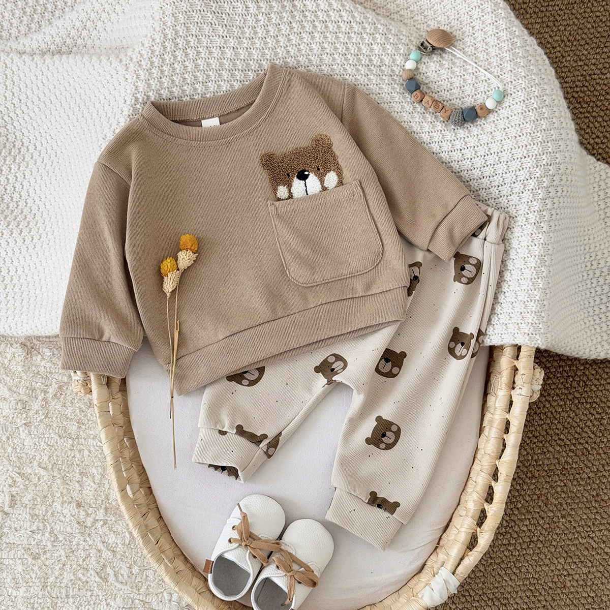 Set of teddy bear patch pocket casual top+pants