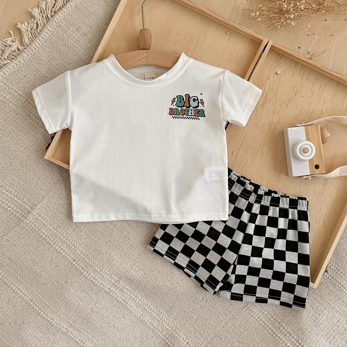 Solid color back printed short sleeved two-piece set