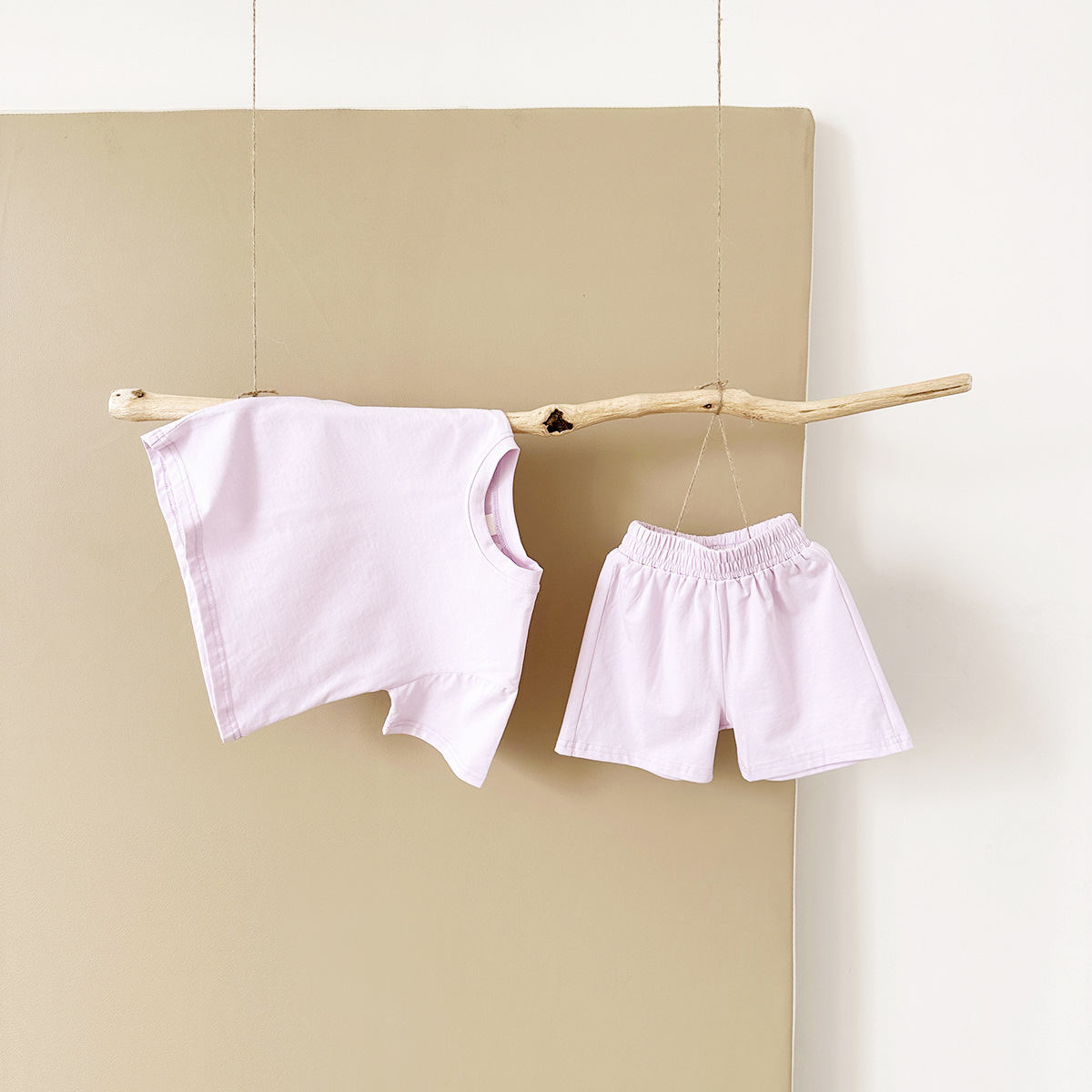 Simple solid color short sleeved shorts casual set two-piece set