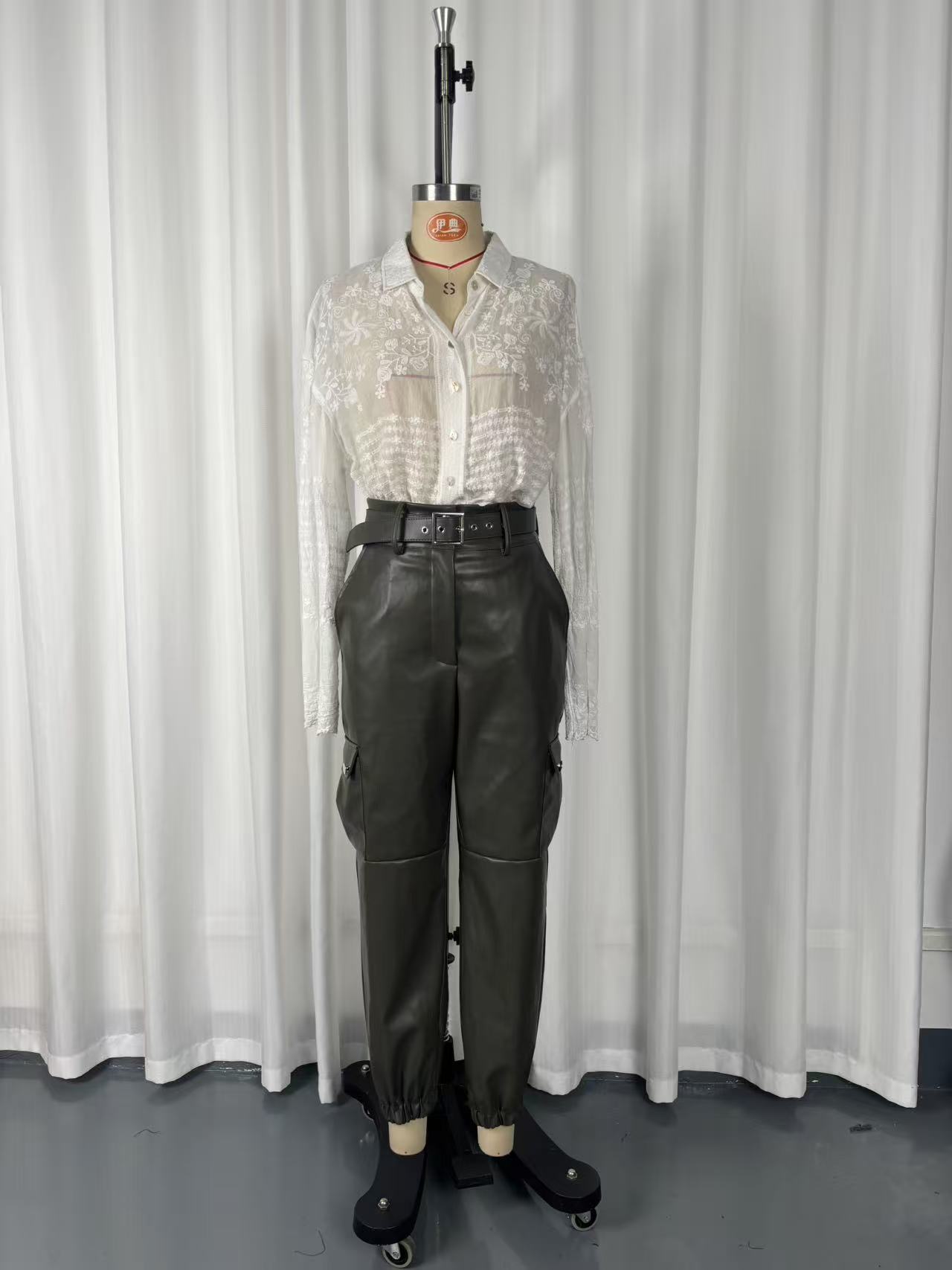 Black PU leather full length pants women – regular fit side pocket casual trousers
