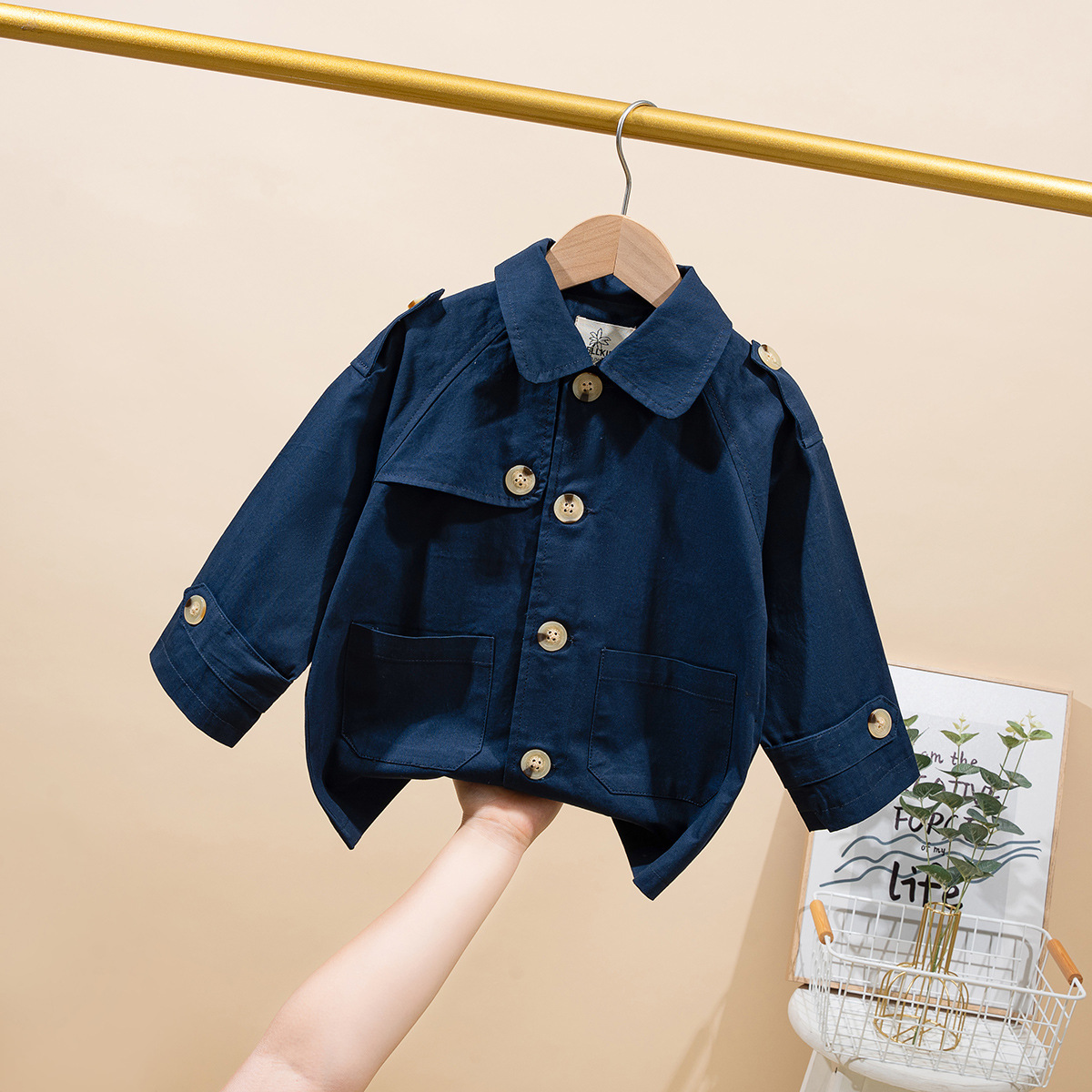 children's long coat with single-breasted closure, notched collar, straight silhouette, windbreaker