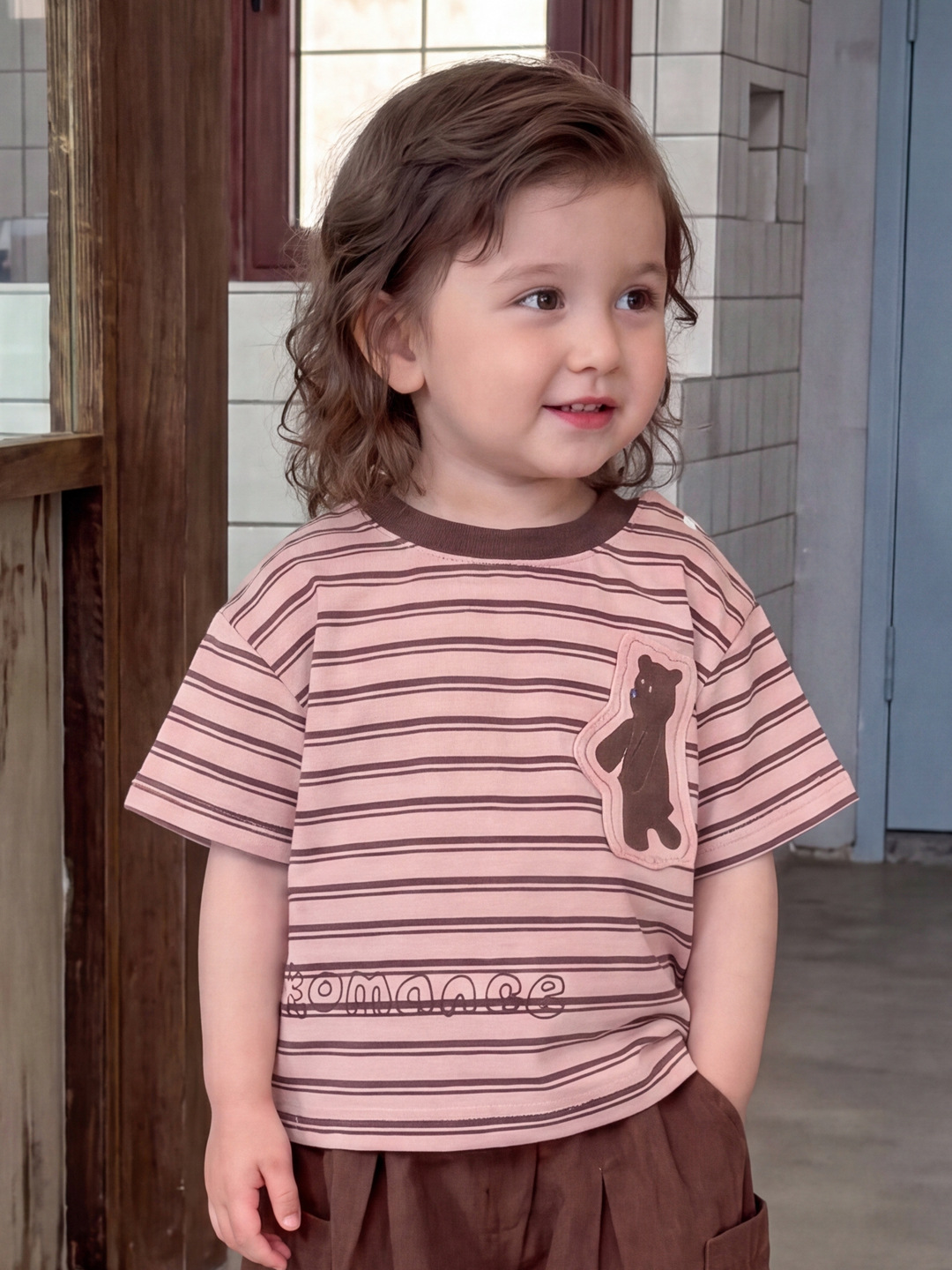 Two-Piece Set Lightweight Color-Blocked Striped Short Sleeve and Shorts Outfit for Boys
