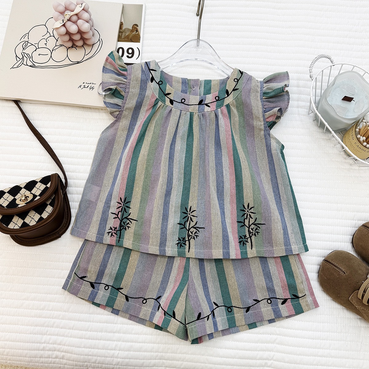 Summer Girls' Outfit Set New Stripe Sleeveless Top with Embroidery Flower Shorts Casual Two-Piece