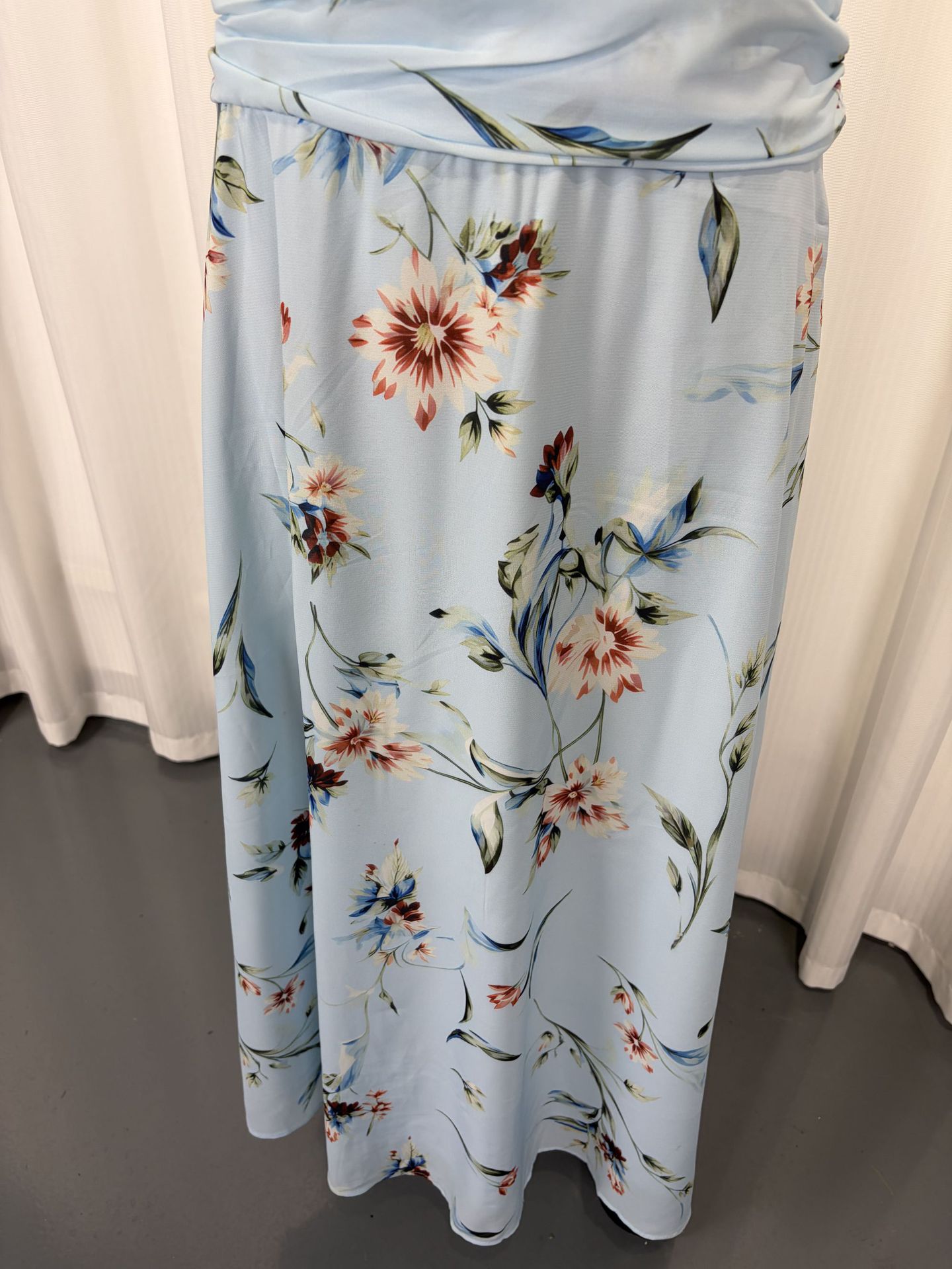 Halter neck printed long dress light purple – fitted sleeveless maxi vacation