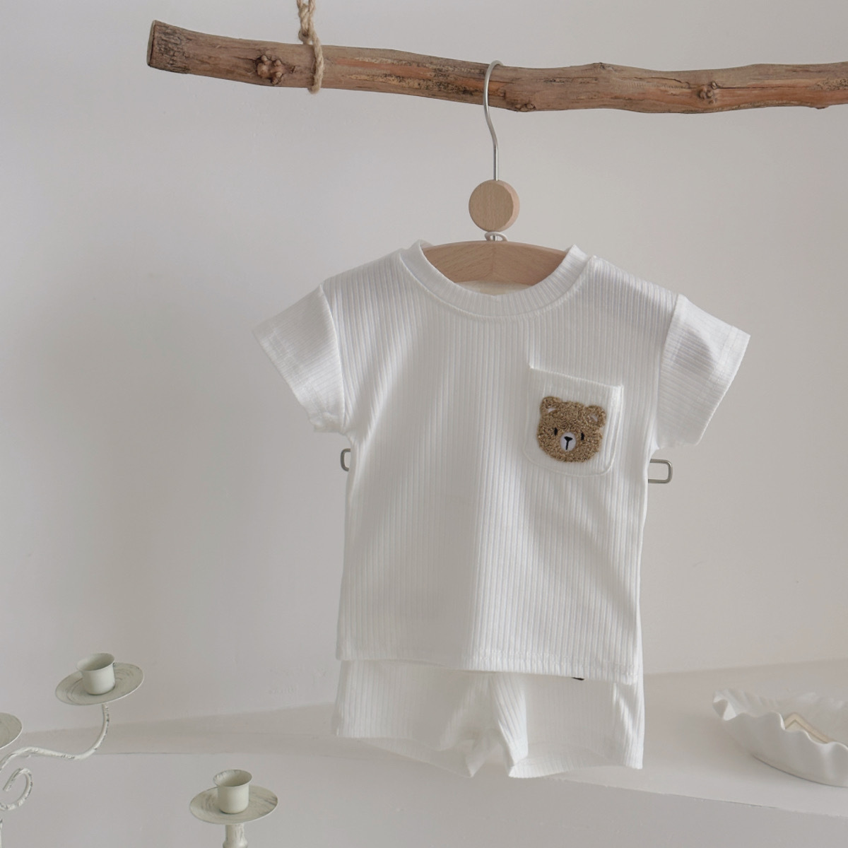 Cute little bear round neck short sleeved+solid color sports shorts