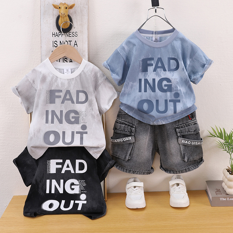 Summer letter short sleeved shorts two-piece set