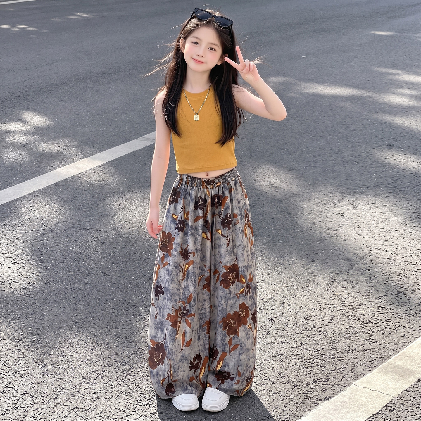 Two piece vest wide leg pants set