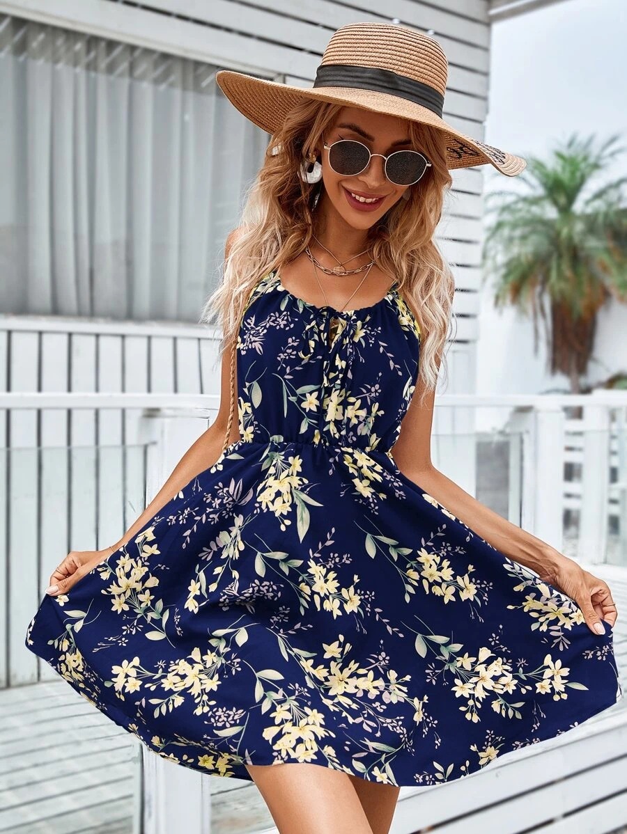 Floral print sleeveless dress A-line skirt flow detail