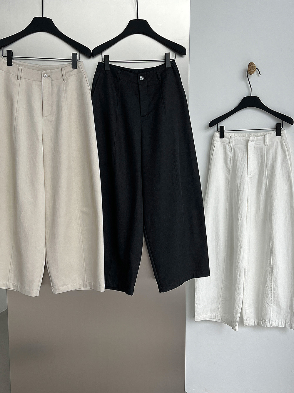 Flowing Wide-Leg Trousers
