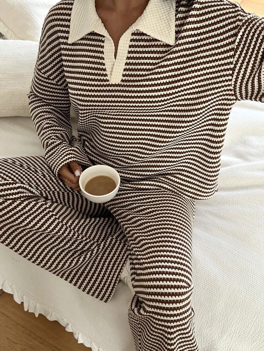 Apricot striped two-piece set – lifestyle shot with accessories